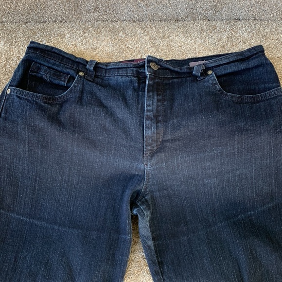 GV Dark Wash Stretch Amanda Straight Leg Jeans Size 14S - Picture 3 of 7